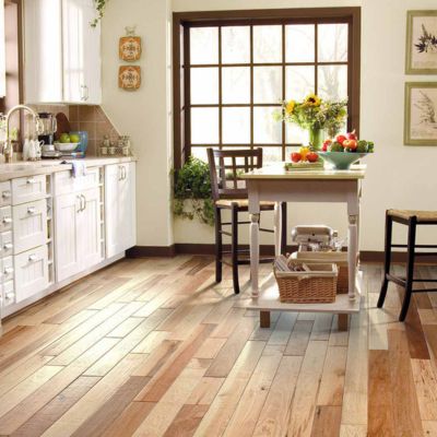 hardwood floors in a Charlevoix kitchen